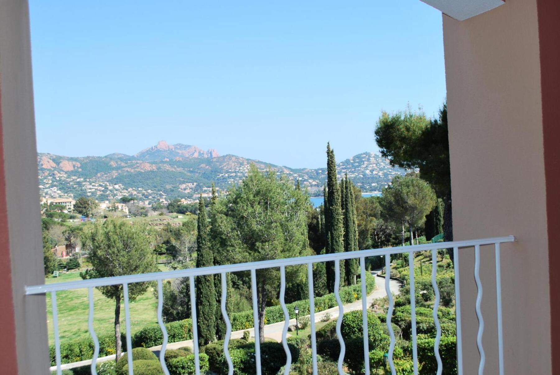 Le Hameau De Cap Esterel - Maeva - 5 Personnes - Selection Mae-0154